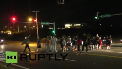 USA: Activists confronted by police as Ferguson protests continue