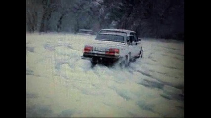 Snow Drifting 