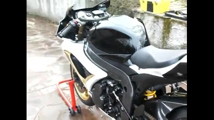 gsx - r 600 K9 da pista. 