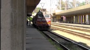 44 060 с влака от Димитров град за София...