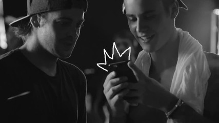 Чакането приключи ! Justin Bieber - What Do You Mean (lyric Video)