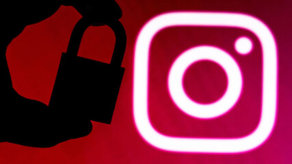 Как да се предпазим от скрити "разходи", когато играем онлайн и още полезни хакове за Instagram