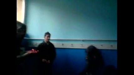 Туй съм аз.2/4