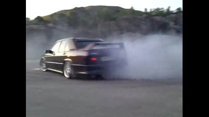 Mercedes 190e drift