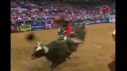Tulsa Jb Mauneys 2nd round ride on the bull Cat Man Do 