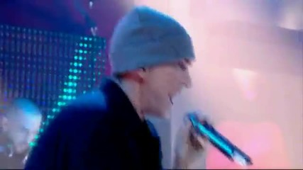 Eminem performs Live on the Jonathan Ross Show 