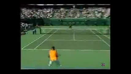 Federer Se Iznervq