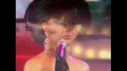 Ebru Gundes Clip
