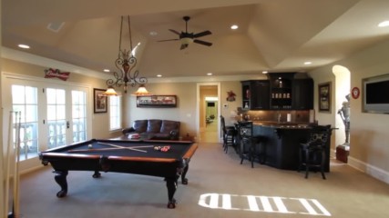 305 Oakmont Lane