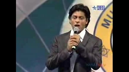 Shahrukh Khan Deepika Arjun Kareena Live 2007