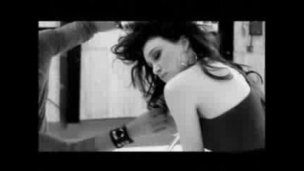 Hilary Duff Dignity
