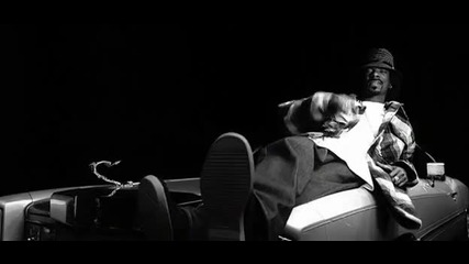 Snoop Dogg featuring Pharrell - Drop It Like It's Hot