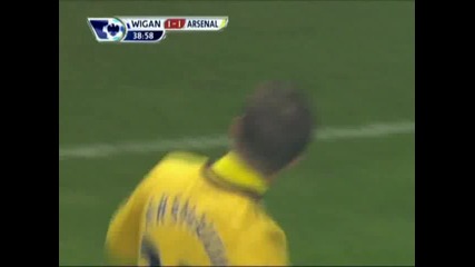 Уигън - Арсенал 2:2 