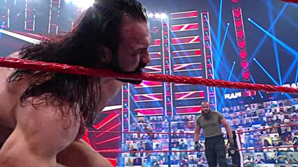 Drew McIntyre vs. Braun Strowman: Raw, April 26, 2021 (Full Match)