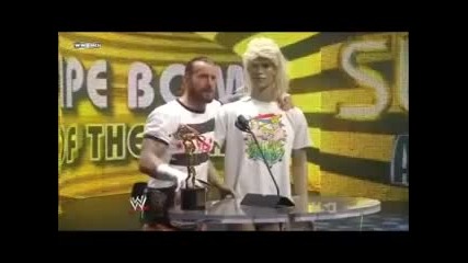 Cm Punk Wins Pipe Bomb Of The Year Award