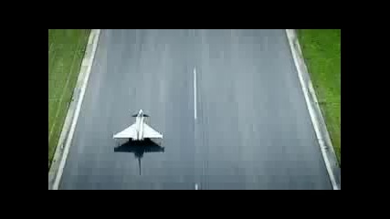 Bugatti Veyron Vs Jet Fighter . . ! 