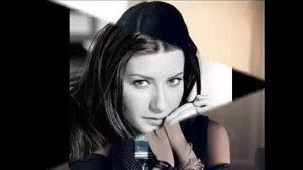 Laura Pausini - Strani Amori(превод) 