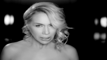Selma Bajrami - U Zemlji Krvi I Meda ( Official Video)