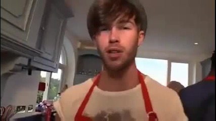 One Direction - Cooking - X Factor 2010 part 12