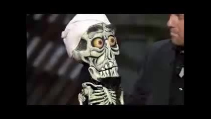 Много смешно куклено шоу 