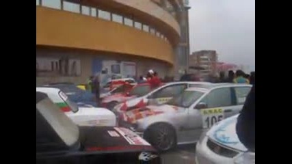 Писта Велико Търново 28.03. 2010 - Коли.wmv