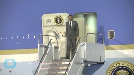 President Barack Obama Joins Twitter and Follows Every Chicago Team Except the Cubs