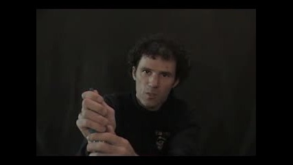 Китара От Балон (balloon Guitar)