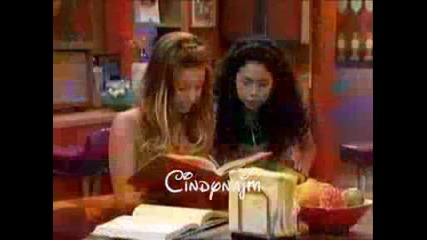 Samantha Droke and Selena Gomez Arwin Clip