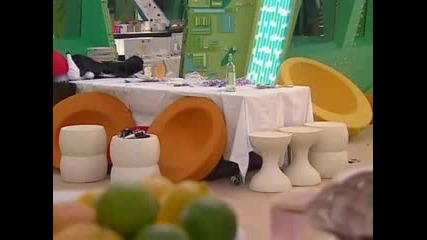 Big Brother 5 - Секс под масата