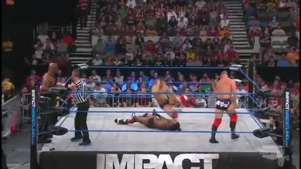 Turnbuckle Running Knee Strike + Diving Elbow Drop - British Invasion