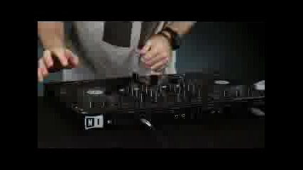 The Traktor Kontrol S4 D 
