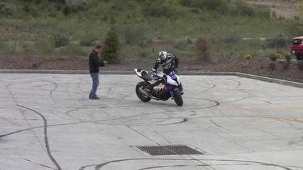 Bmw котор прави яки нешта!!!
