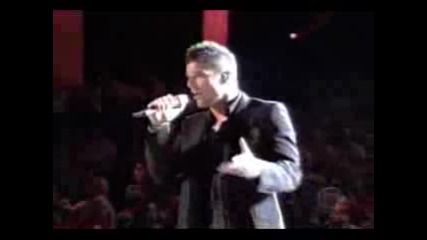 Ricky Martin Drop It On Me Live