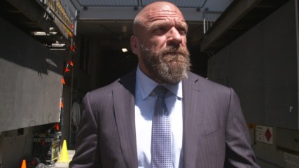 Triple H expects The Undertaker won't go down without a fight: WWE.com Exclusive, Oct. 5, 2018