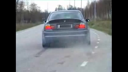 Зверски Звук От B M W M3 E46 Csl 
