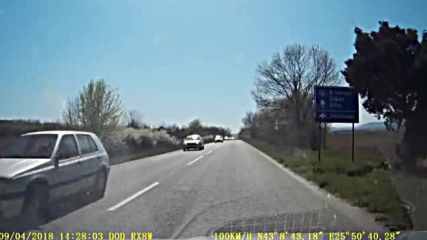 Пътен инцидент - на косъм се размина!