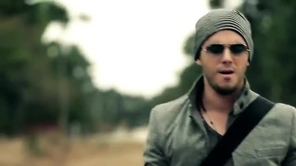 Angel Arce - Acorralada