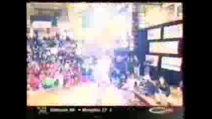Studemire Dunks