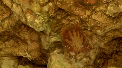 Пещерни рисунки на хиляди години ("Без багаж" еп.33 трейлър)