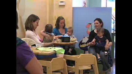 Ла Лече Лига група научава повече за домашната бебешка храна