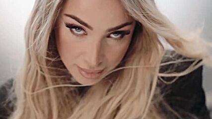 Maya Berović - Bla bla bla (official Video 2025 ｜｜ Album X).mp4