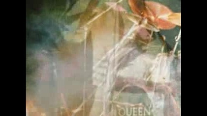 Queen - Thank God It`s Christmas ( Picture Gallery) 