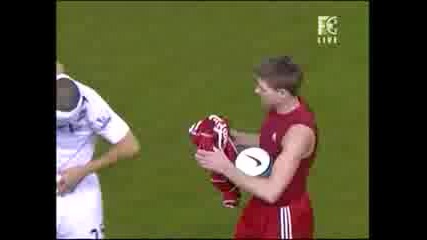 Gerrard hands match ball to Torres