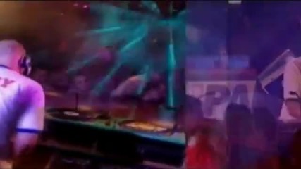 Jan Wayne - More than a feeling (live @ Viva Club Rotation 30-11-2002)