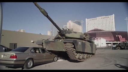 Да смажеш Bmw 7 серия с танк - Dan Bilzerian !