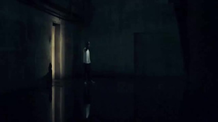 супер песен B.o.b - Airplanes ft Hayley Williams 