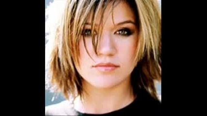 Kelly Clarkson Pics