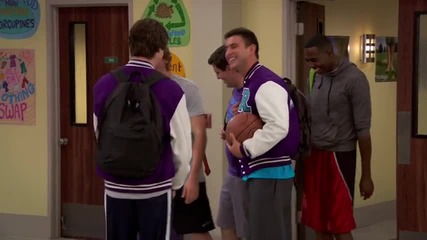Liv and Maddie Season 1 Episode 7 - Dodge A Rooney