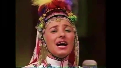 The Magic Of Bulgarian Voices Music- Trio Bulgarka strati angelaki dumashe Live - Youtube