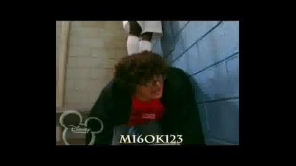 Лудории на Борда-eпизод 2 (the Suite Life on Deck)